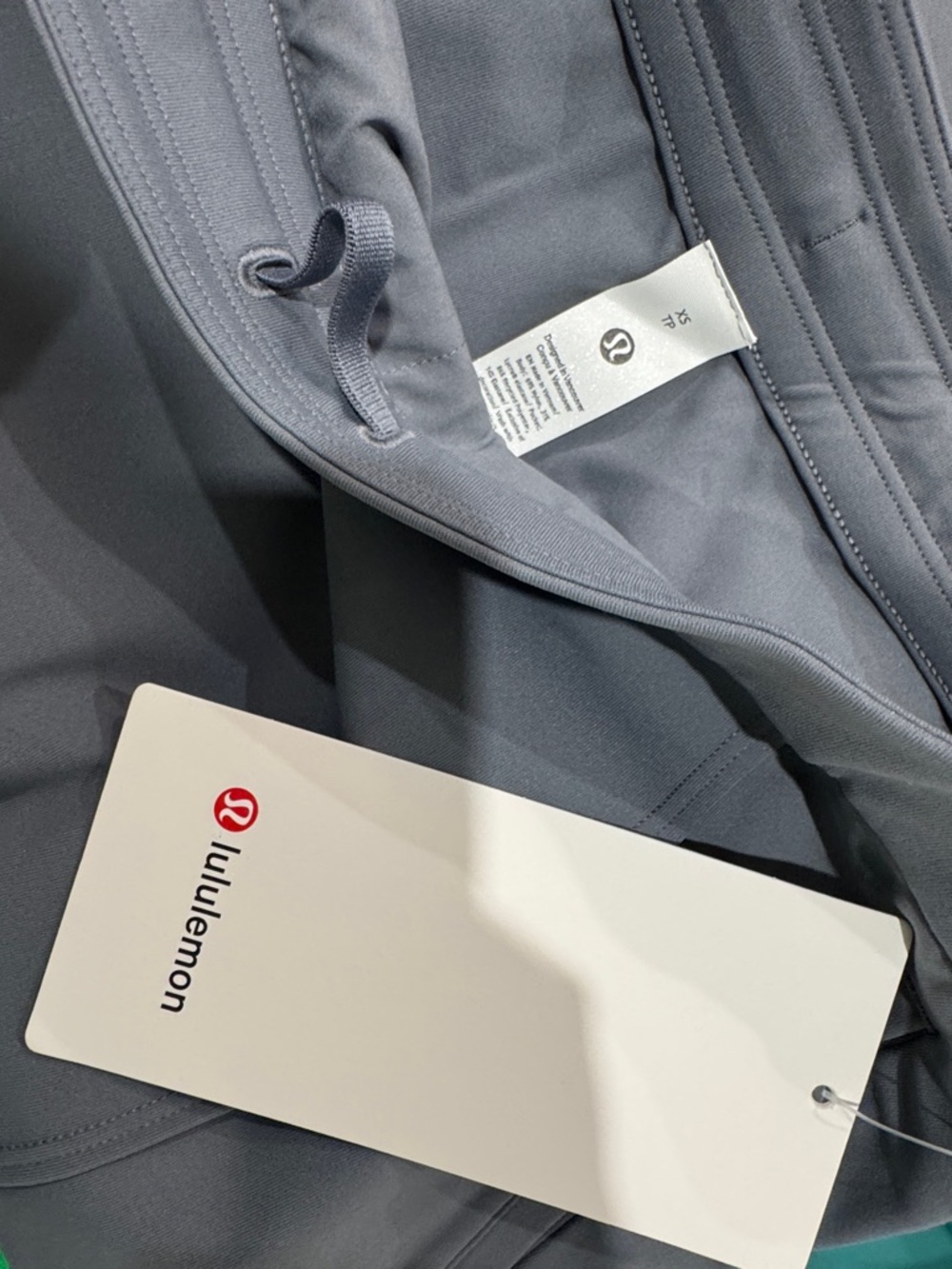lululemon athletica Slate Gray Wrap Maxi Skirt

Daydrift High-Rise Maxi Skirt. - Picture 7 of 7